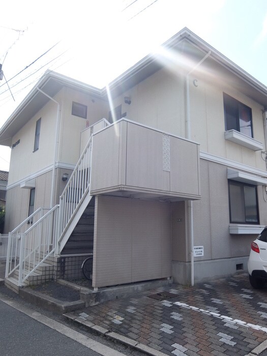 物件外観写真2　(外観写真)