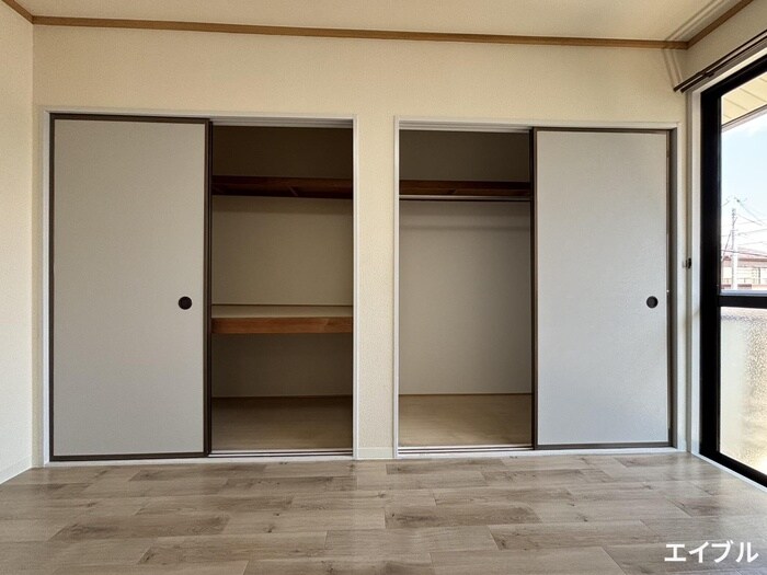 物件内観写真6　(収納)