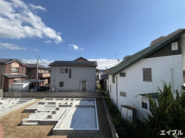 物件内観写真15　(室内からの展望)