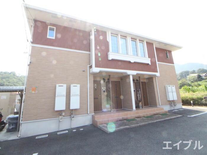 物件外観写真2　(外観写真)