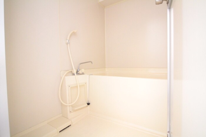 WAKO Ile BLancheのバス