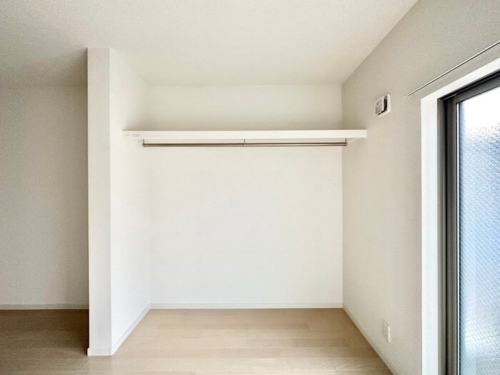 物件内観写真10　(収納)