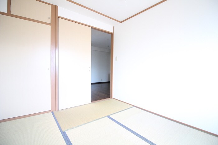 物件内観写真16　(居室)