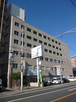 上田ビル(4－6階)外観写真