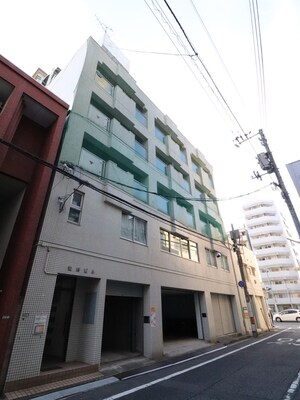 賀村ビル外観写真