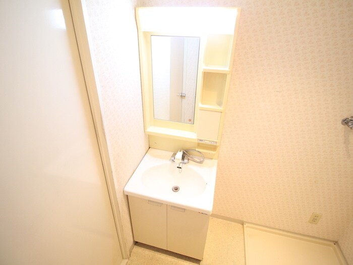 物件内観写真9　(洗面)