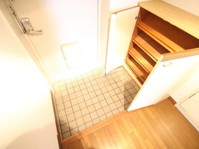 物件内観写真10　(靴箱)