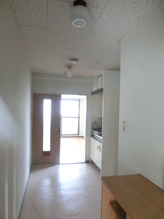 物件内観写真6　(廊下)