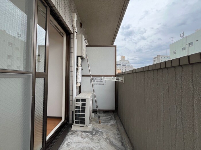 物件内観写真16　(ベランダ・バルコニー)
