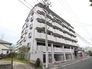 ピープルタウン八幡外観写真