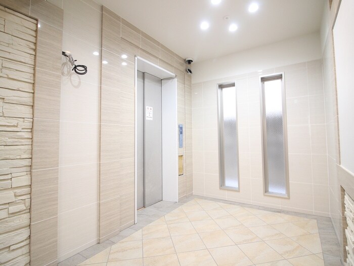 物件外観写真4　(建物設備)