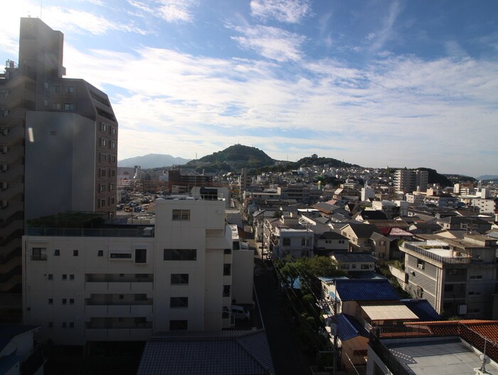 物件内観写真16　(室内からの展望)