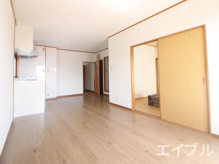 物件内観写真9　(居室)