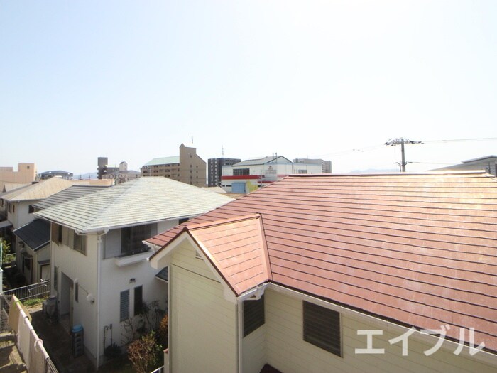 物件内観写真17　(室内からの展望)