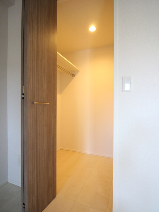 物件内観写真14　(収納)