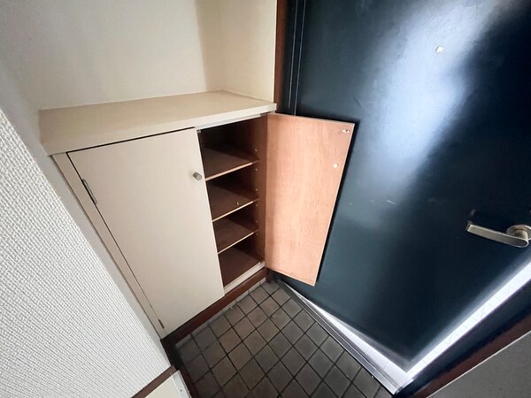 靴箱