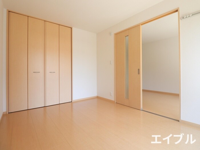 物件内観写真13　(居室)