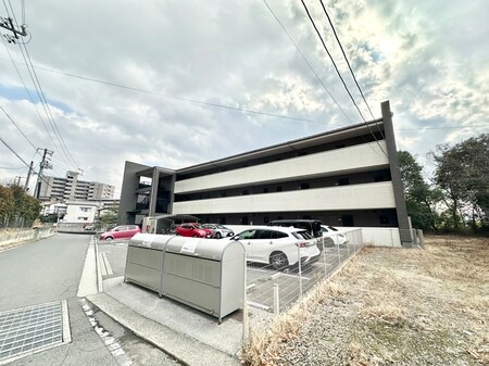 カスタニエ緑井Ⅲ外観写真