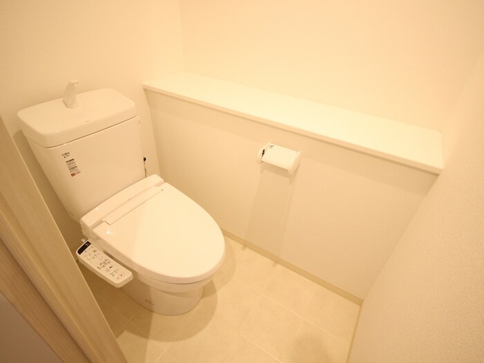 物件内観写真9　(トイレ)