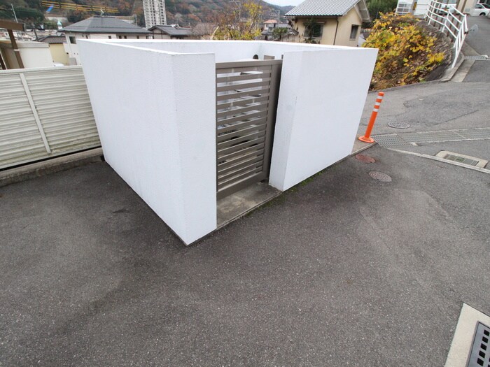 物件外観写真3　(建物設備)