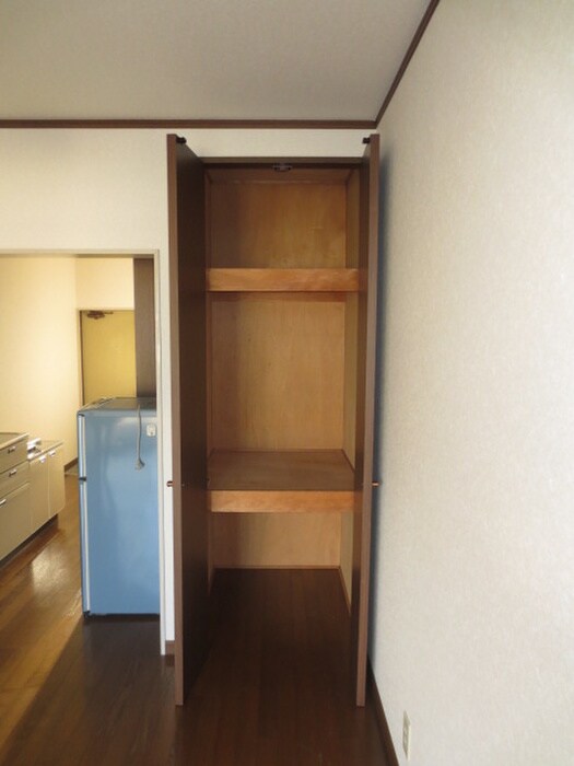 物件内観写真9　(収納)