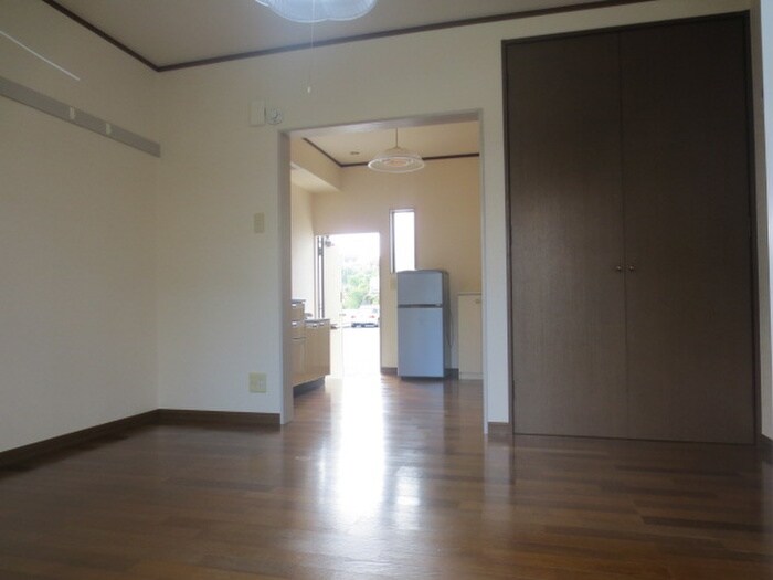 物件内観写真10　(内観写真)