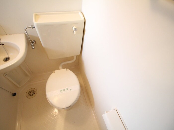 物件内観写真12　(トイレ)