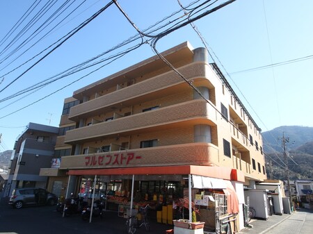 京才ビル外観写真