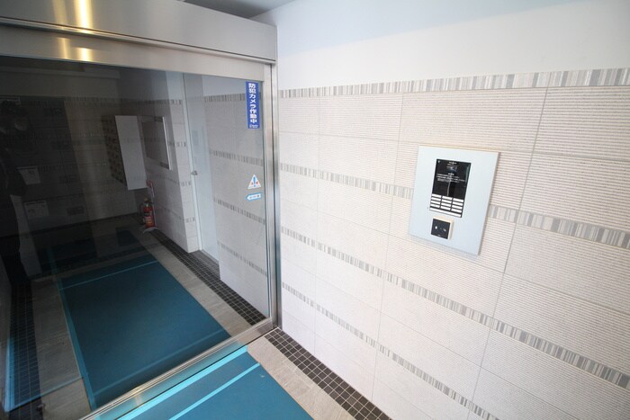 MARIO　TERRACE　平野町のエントランス部分