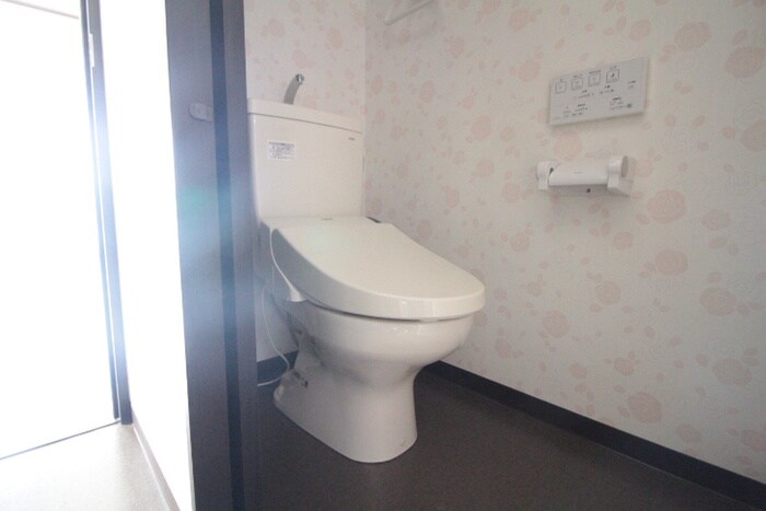 物件内観写真10　(トイレ)