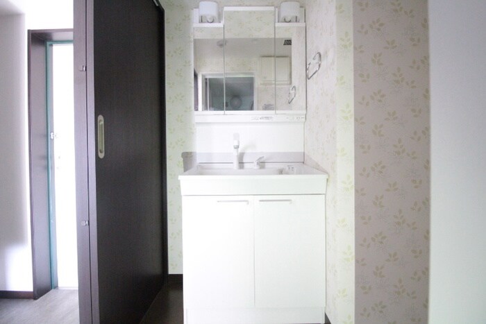 物件内観写真11　(洗面)