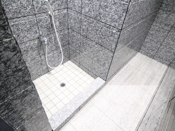 物件外観写真3　(建物設備)