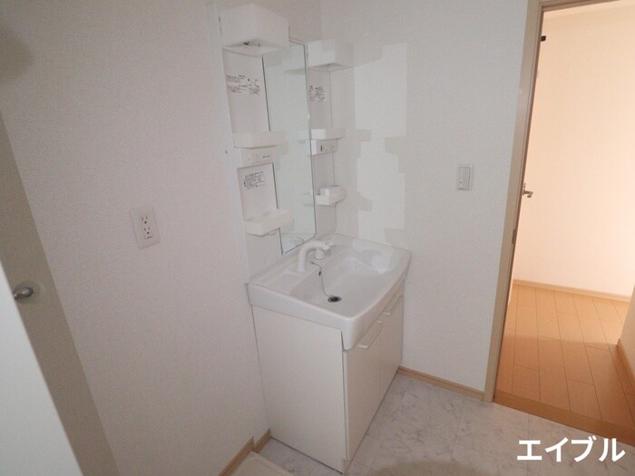 物件内観写真10　(洗面)