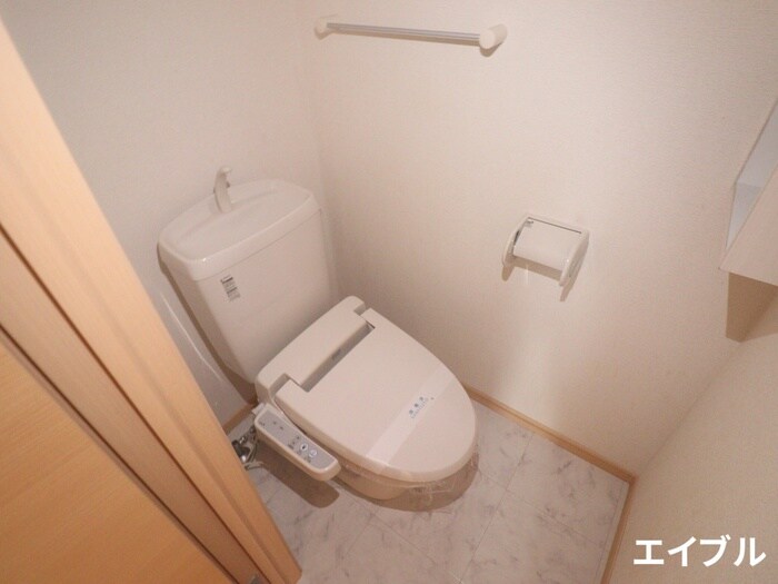 物件内観写真11　(トイレ)