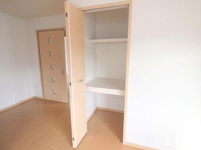 物件内観写真14　(収納)