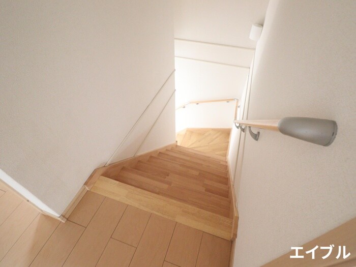 物件内観写真17　(廊下)