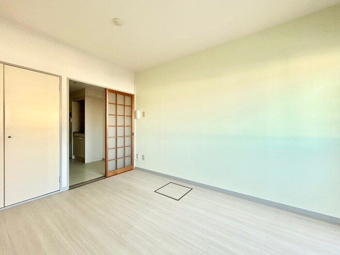 物件内観写真7　(居室)