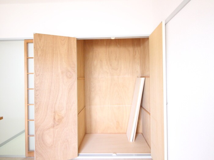 物件内観写真13　(収納)