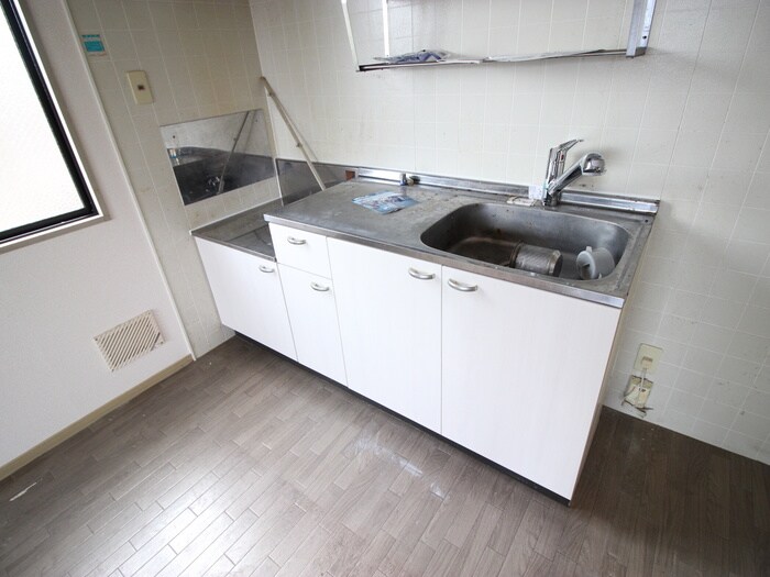 物件内観写真8　(キッチン)