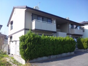 ファミ－ルＮＩＳＨＩＫＡＷＡ外観写真