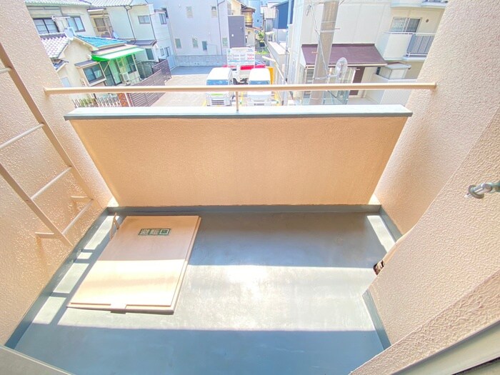 物件内観写真14　(ベランダ・バルコニー)