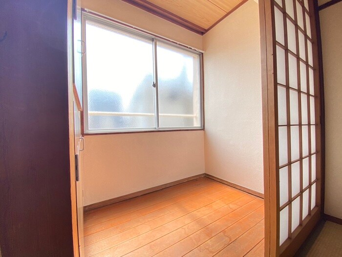 物件内観写真19　(居室)