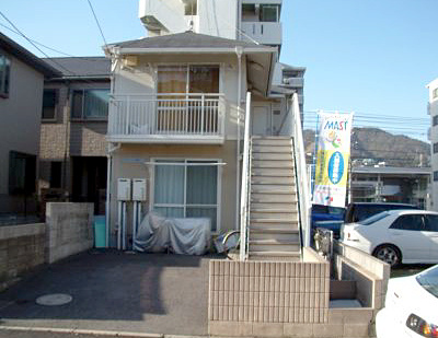 ファミール庚午