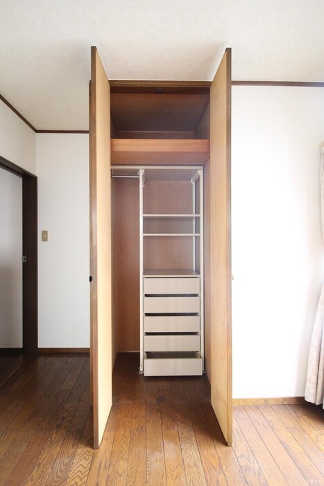 物件内観写真16　(収納)