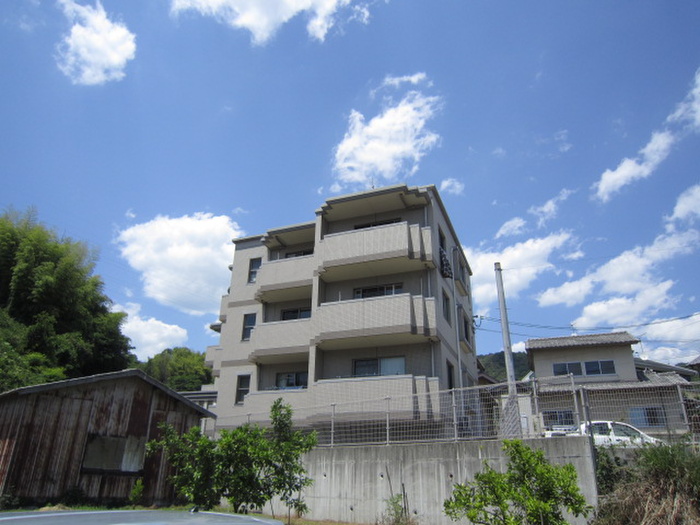 Ｇｒｅｅｎ　Ｓｔｒｅｅｔ壱番館