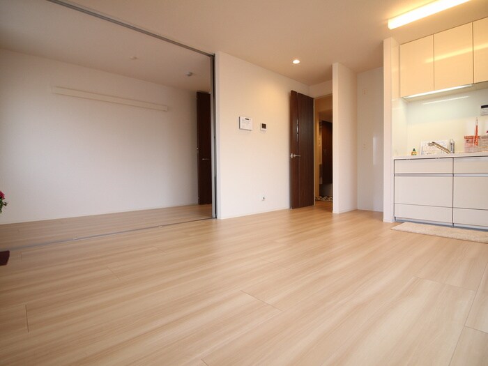 物件内観写真15　(居室)