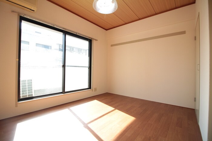 物件内観写真19　(居室)