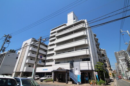 ラポール小町外観写真