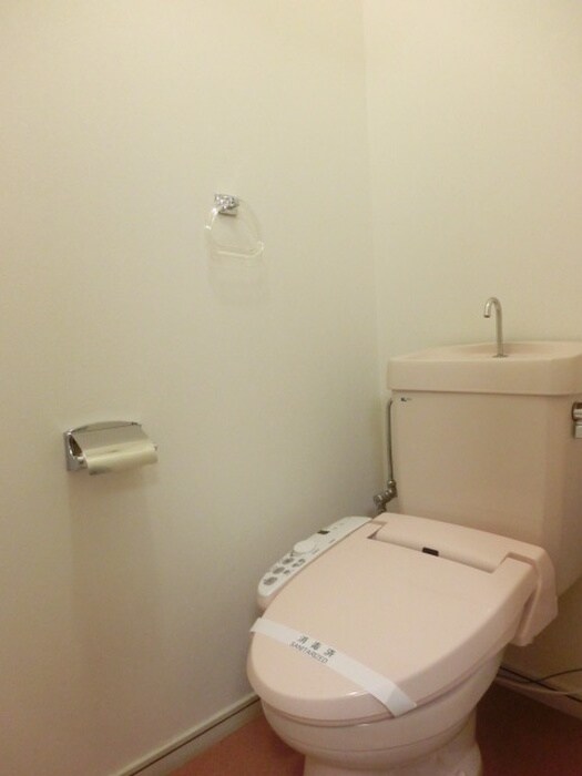 物件内観写真12　(トイレ)