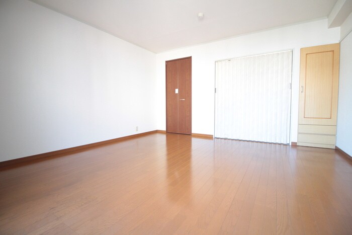 物件内観写真18　(居室)